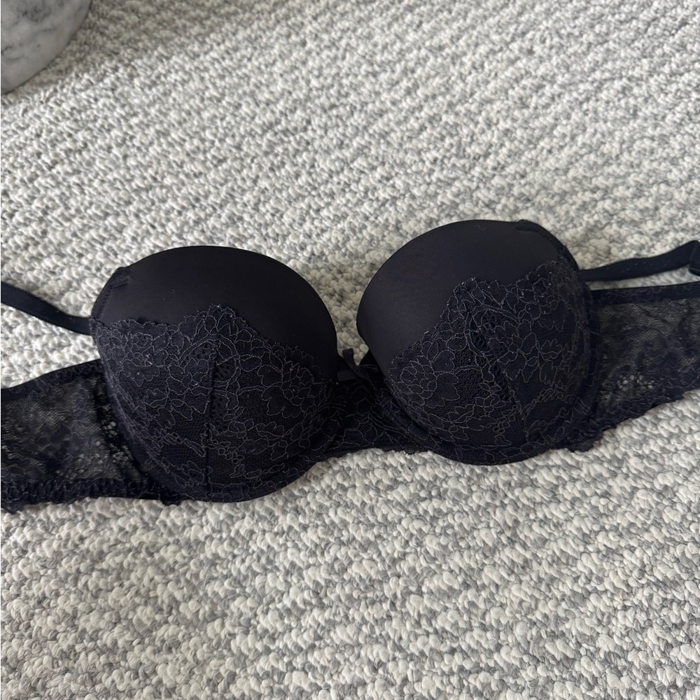 Victorias Secret Elegant Black Lace Bra push up  36c
